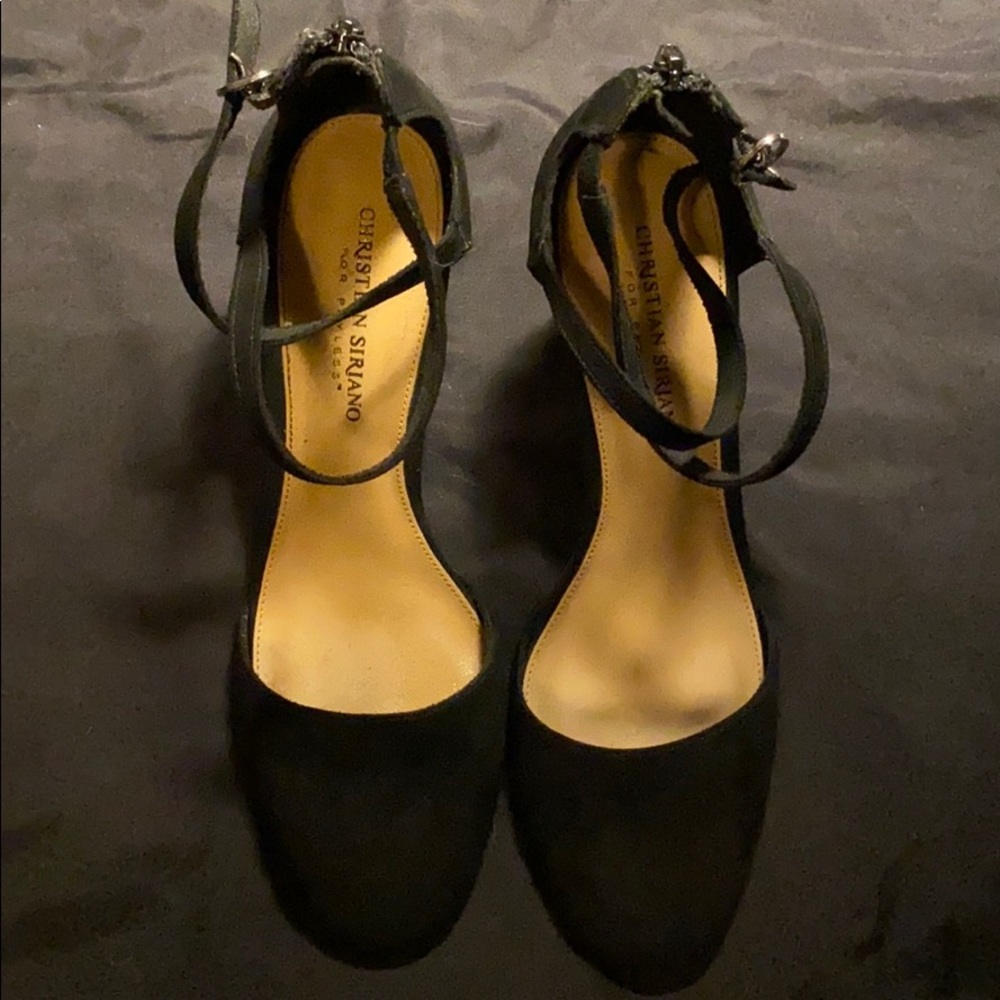 Black heels